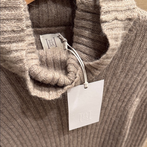 The Lauren Knit Mini Dress by Helsa - Picture 8 of 11